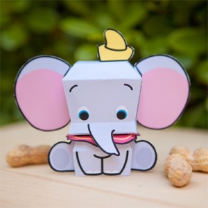 Papercraft de elefante Dumbo de Disney. Manualidades a Raudales.